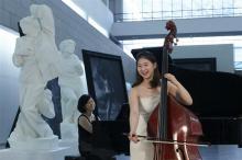 Inja Choi and Mikyung Sung in museum, 2010